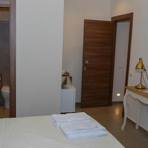 Private Bathroom King Room
